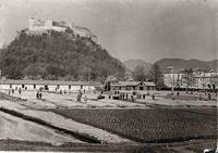 Nonntal, Russische Kriegsgefangene beim Altersheim bei Feldarbeit, 1. Weltkrieg, UNBEKANNT, 1915 - 1916, Papier, Fotoabzug SW auf Karton, Salzburg Museum, , Inv.-Nr. F 8590